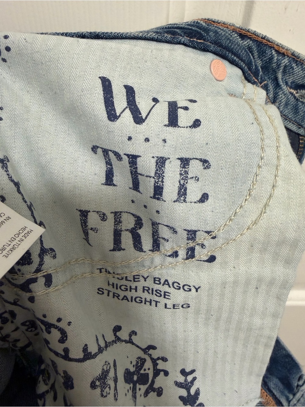 We The Free Tinsley Baggy High-Rise Jeans Hazey Blue Size 31 - Picture 7 of 8